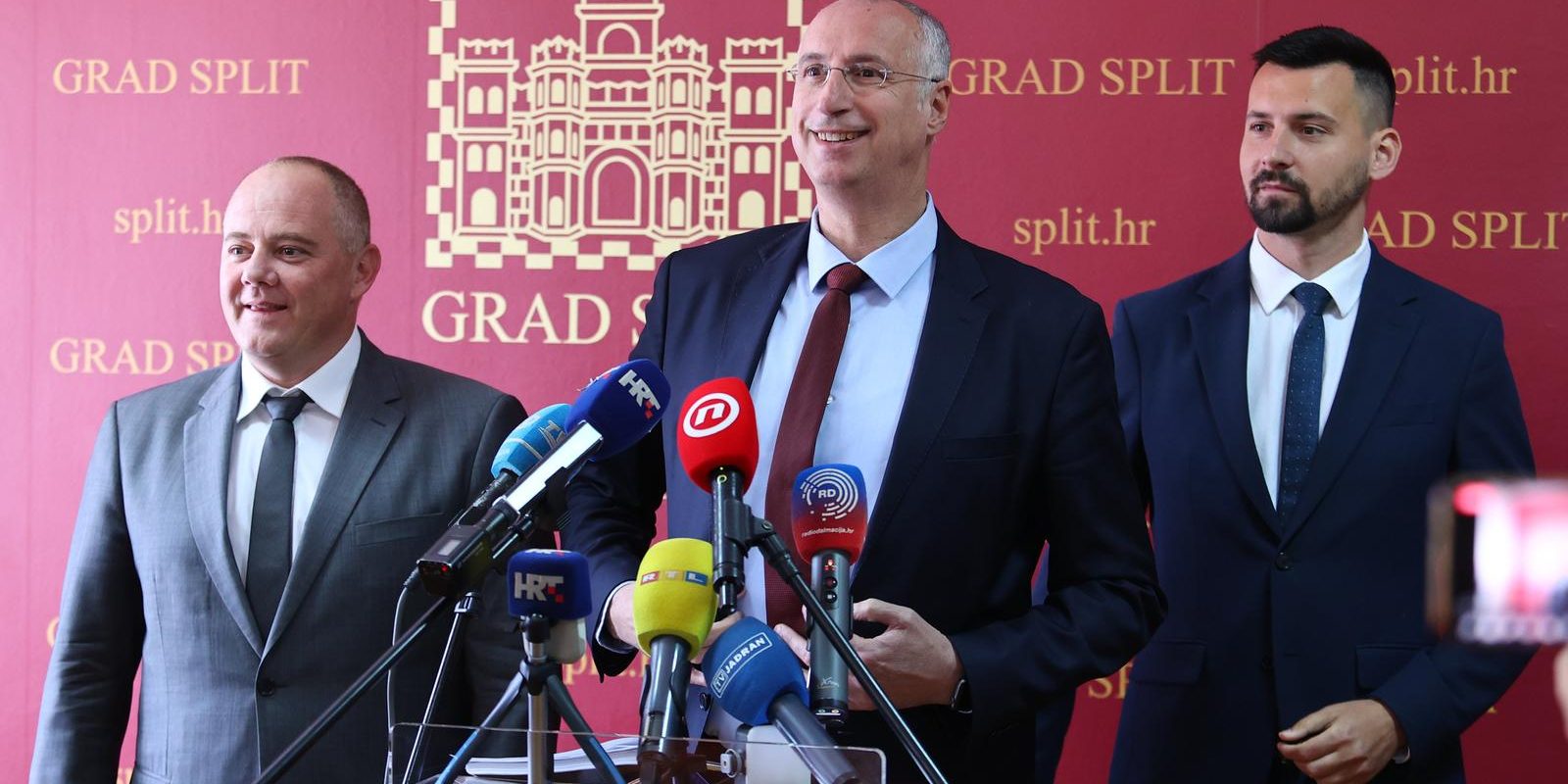 Split: Gradonačelnik Ivica Puljak održao konferenciju za medije o kaznama Državnog inspektorata
