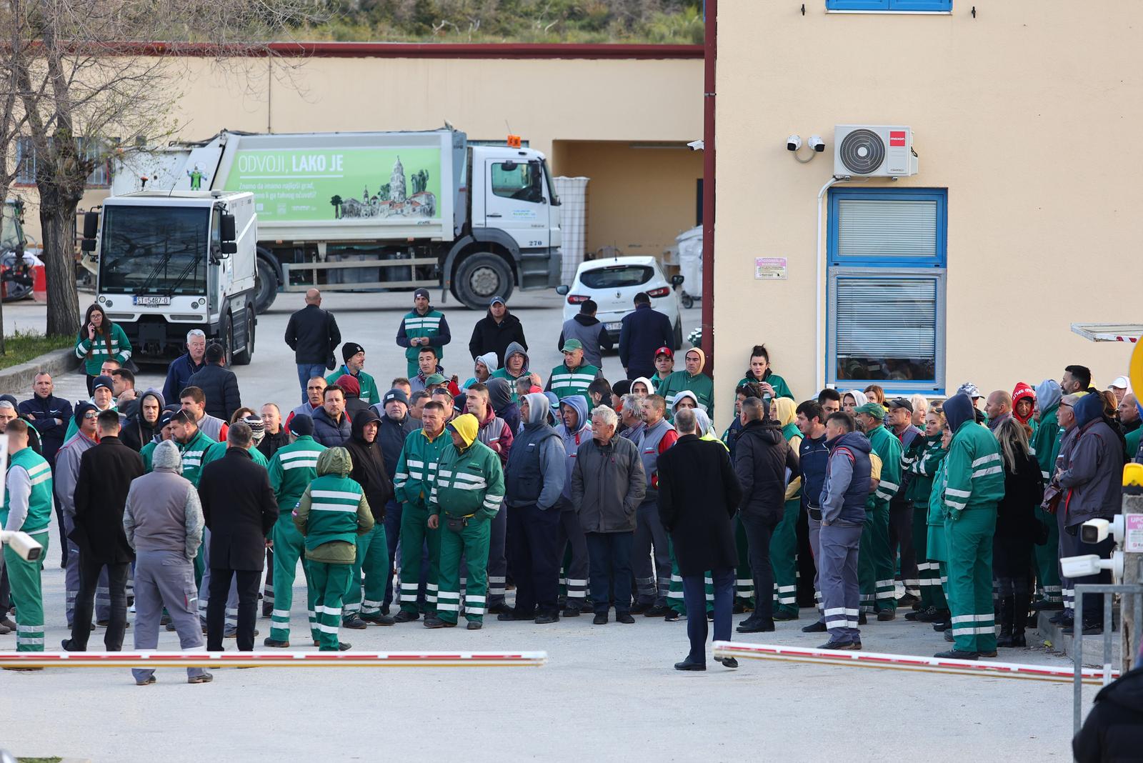 Split: Radnici Čistoće započeli štrajk