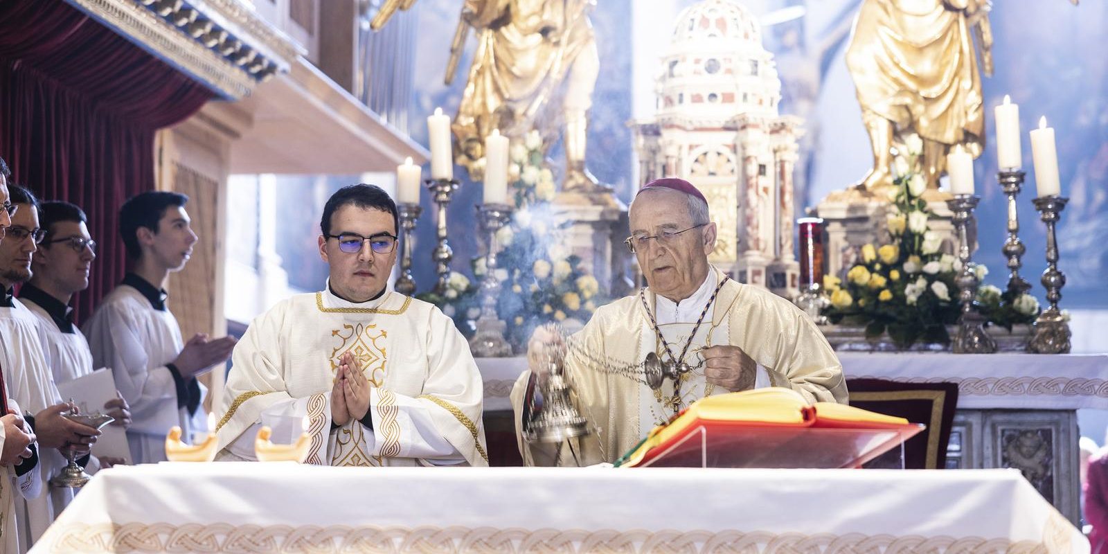 Split: Nadbiskup Puljić predvodio svečano bogoslužje u katedrali Svetog Duje