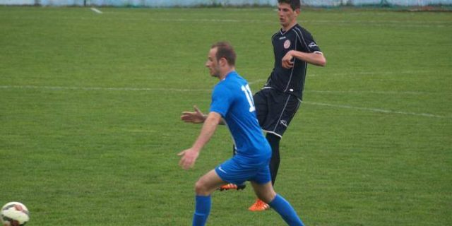 Ivan Žužul – Ikić u duelu – 021 portal