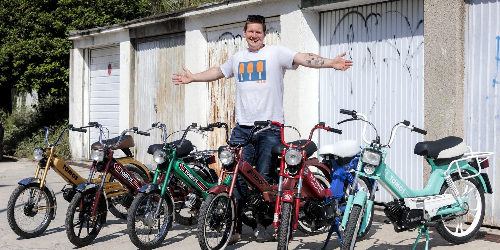 Split: Baldo Đanović vlasnik je 12 restauriranih Tomos motora