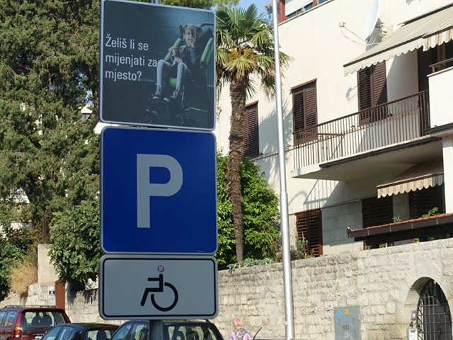 SplitParking-invalidi