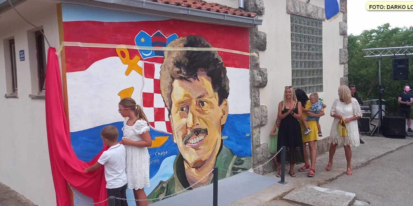 Čkalja mural Drum1 – 021 portal