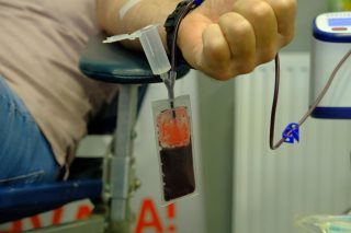 Zagreb:  Akcijom darivanja krvi Hrvatski crveni križ obilježio je Svjetski dan darivatelja krvi