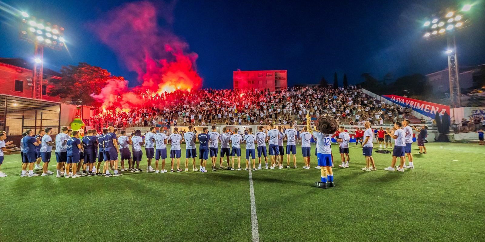 Split: Torcida kup, druženje navijača i prve momčadi Hajduka