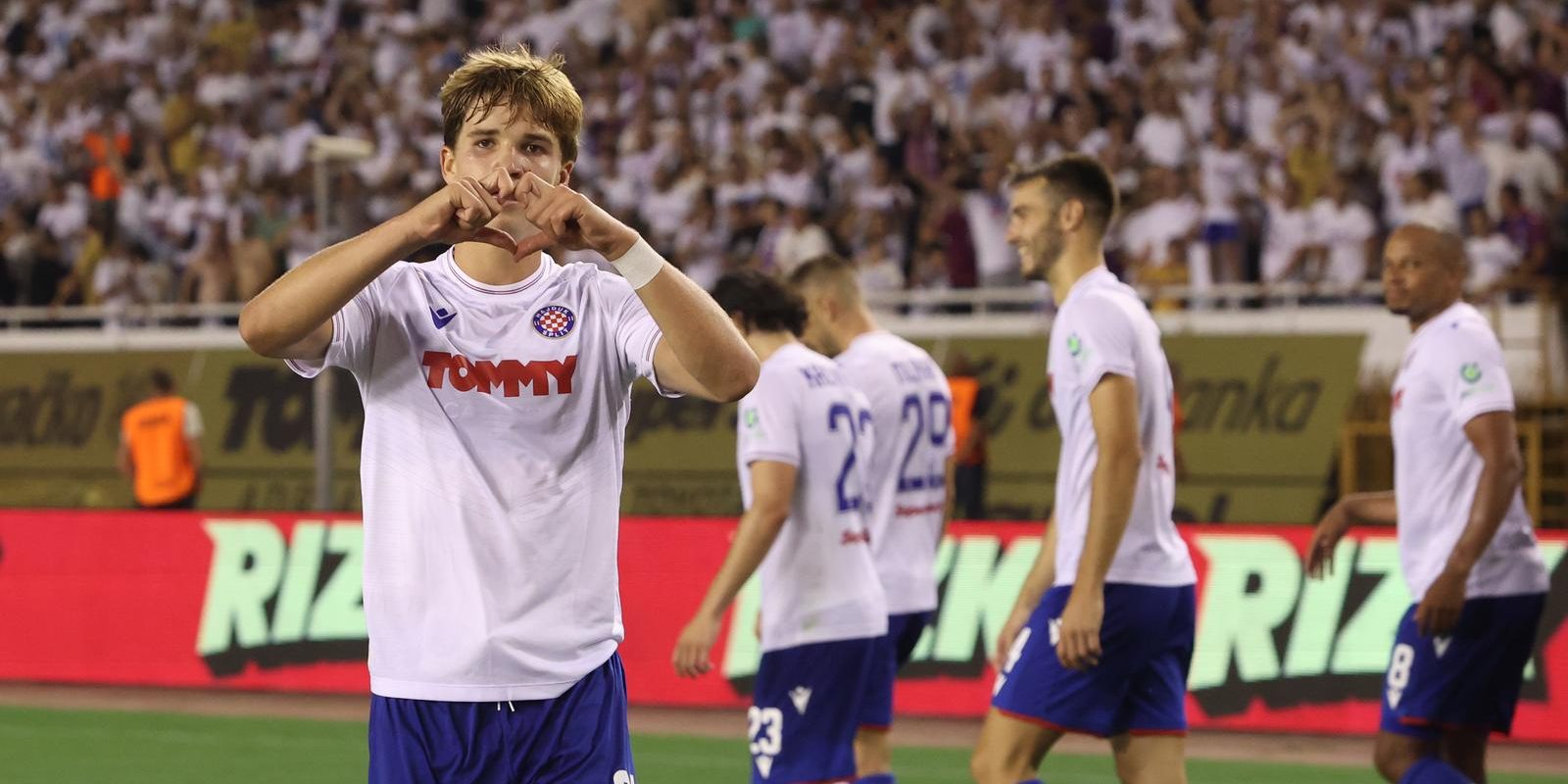 Pukštas nakon pobjede: Lako je igrati kad imaš ovakvu momčad iza sebe • HNK  Hajduk Split