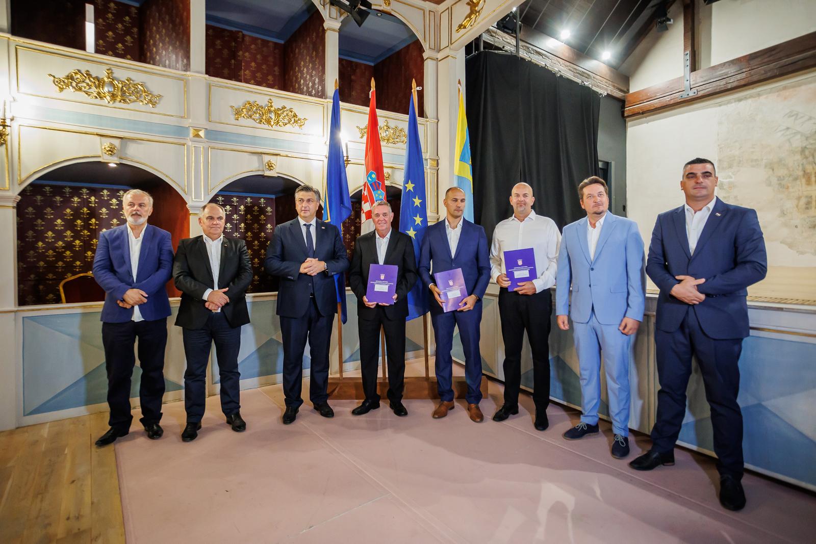 Hvar: Andrej Plenković i Mate Rimac sastali su se povodom projekta izgradnje parka