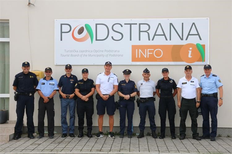 Podstrana