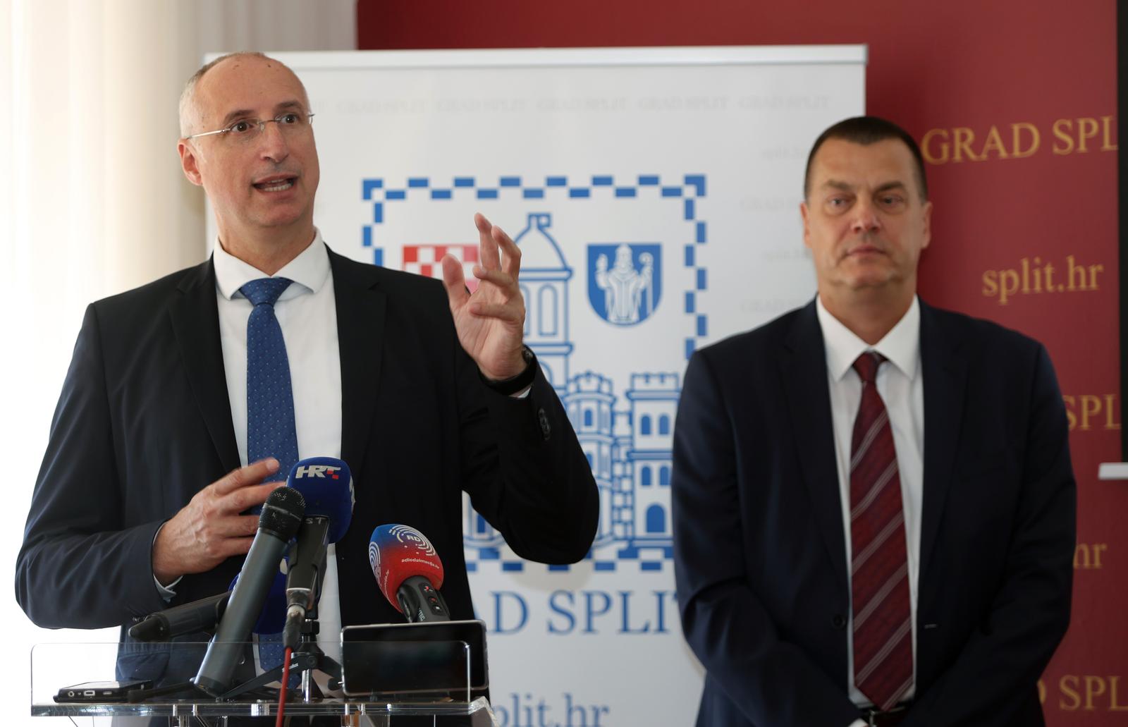 Split: Gradonačelnik Puljak i direktor tvrtke Prometa Stanko Sapunar održali konferenciju za medije