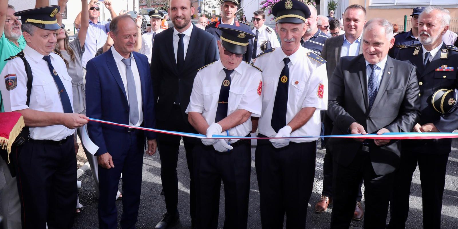 Dugi Rat: Svečano otvaranje vatrogasnog doma Dobrovoljnog vatrogasnog društva “Dalmacija” Dugi Rat