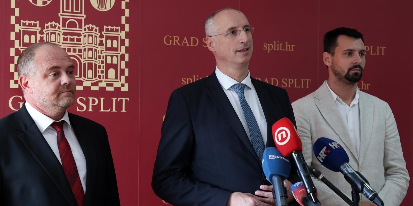 Split: Gradonačelnik Ivica Puljak održao konferenciju za medije