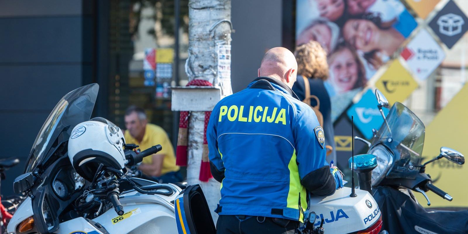 Zagreb: Sudar na križanju Harambašićeve i Zvonimirove ulice