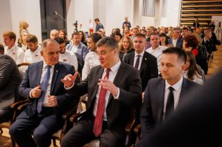 Trogir: Zoran Milanović sudjelovao na svečanoj sjednici Gradskog vijeća Grada Trogira