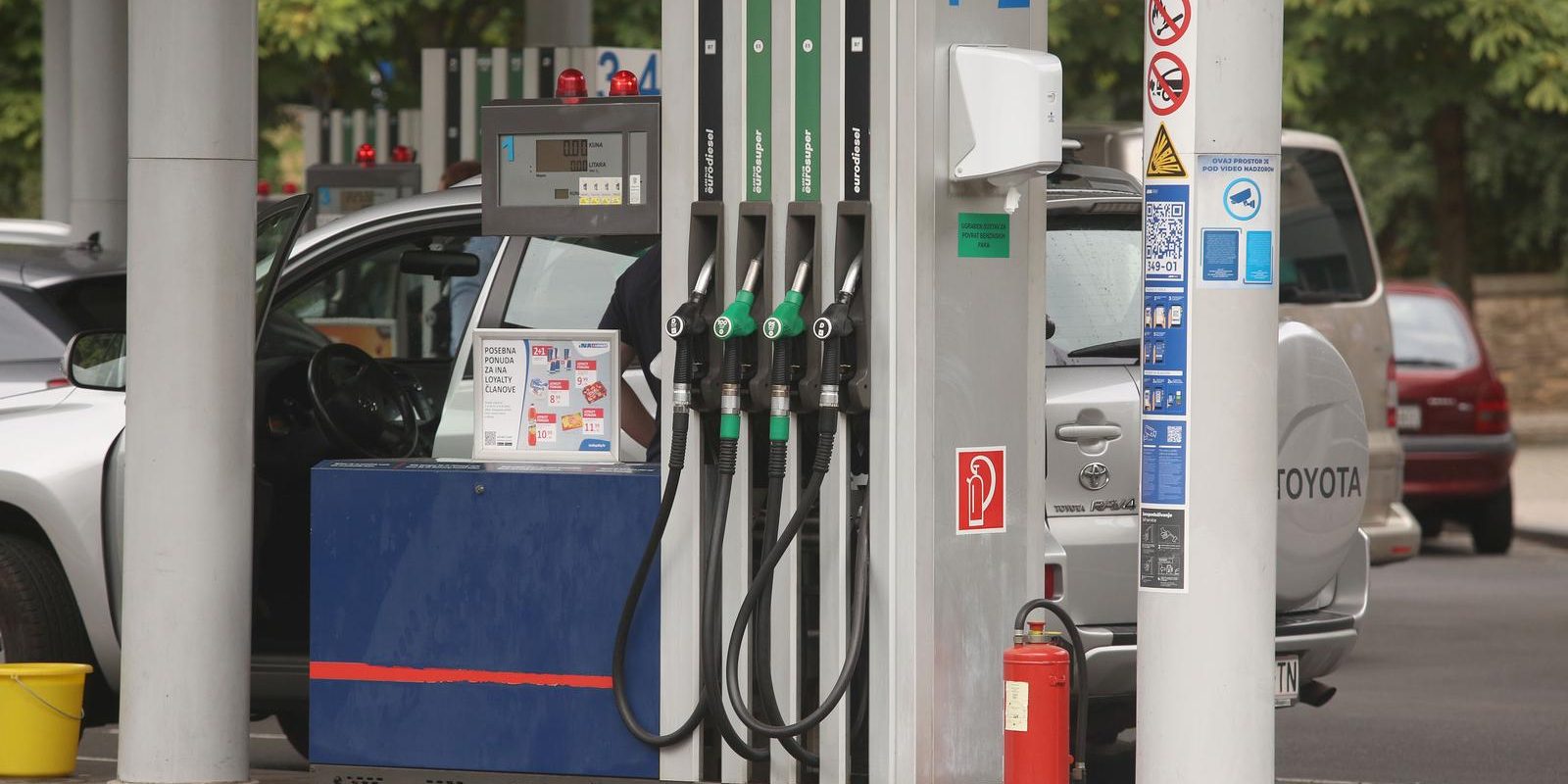 Zagreb: Nove, niže cijene goriva nakon ponoći