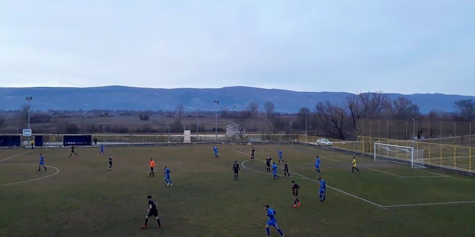 Mračaj – Kamen prijateljska