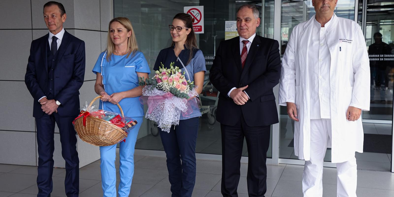Prve bebe rođene u Splitu, stigle blizanke rođene u različitim godinama