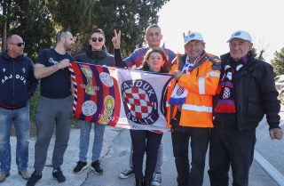 Ante Baraba koji iz Paljuva pješači zbog Perišića, stigao je u Split