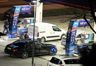 Zagreb: Nema prevelikih gužvi na benzinskim pumpama iako sutra raste cijena goriva