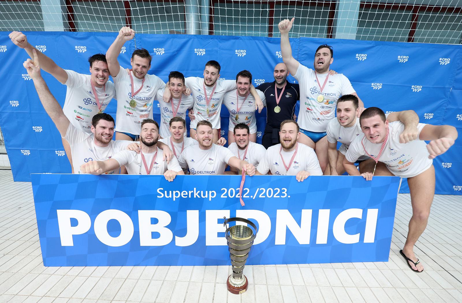 Vaterpolisti splitskog Jadrana pobjednici su ovosezonskog Superkupa