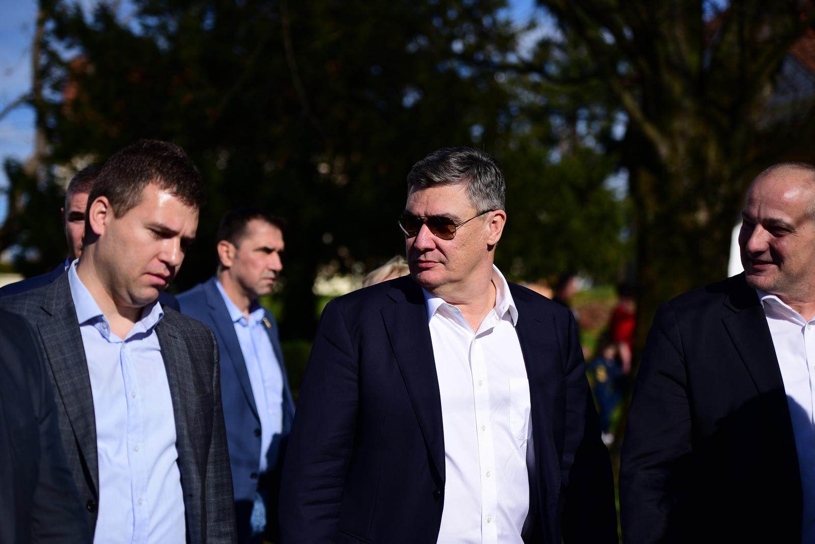 Lipovljani: Predsjednik Milanović posjetio izlagače Uskrsnog sajma