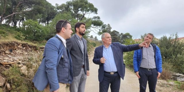 f16eb527-11d7-4942-9819-fb2a7e6fc75b