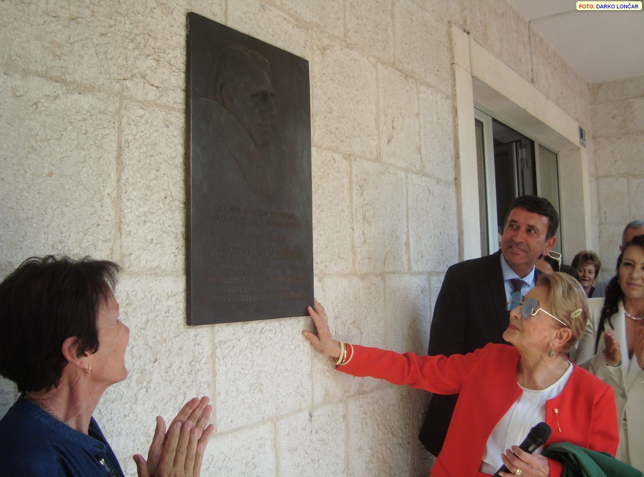 Spomen ploča Domljanu Imotski – 021 portal