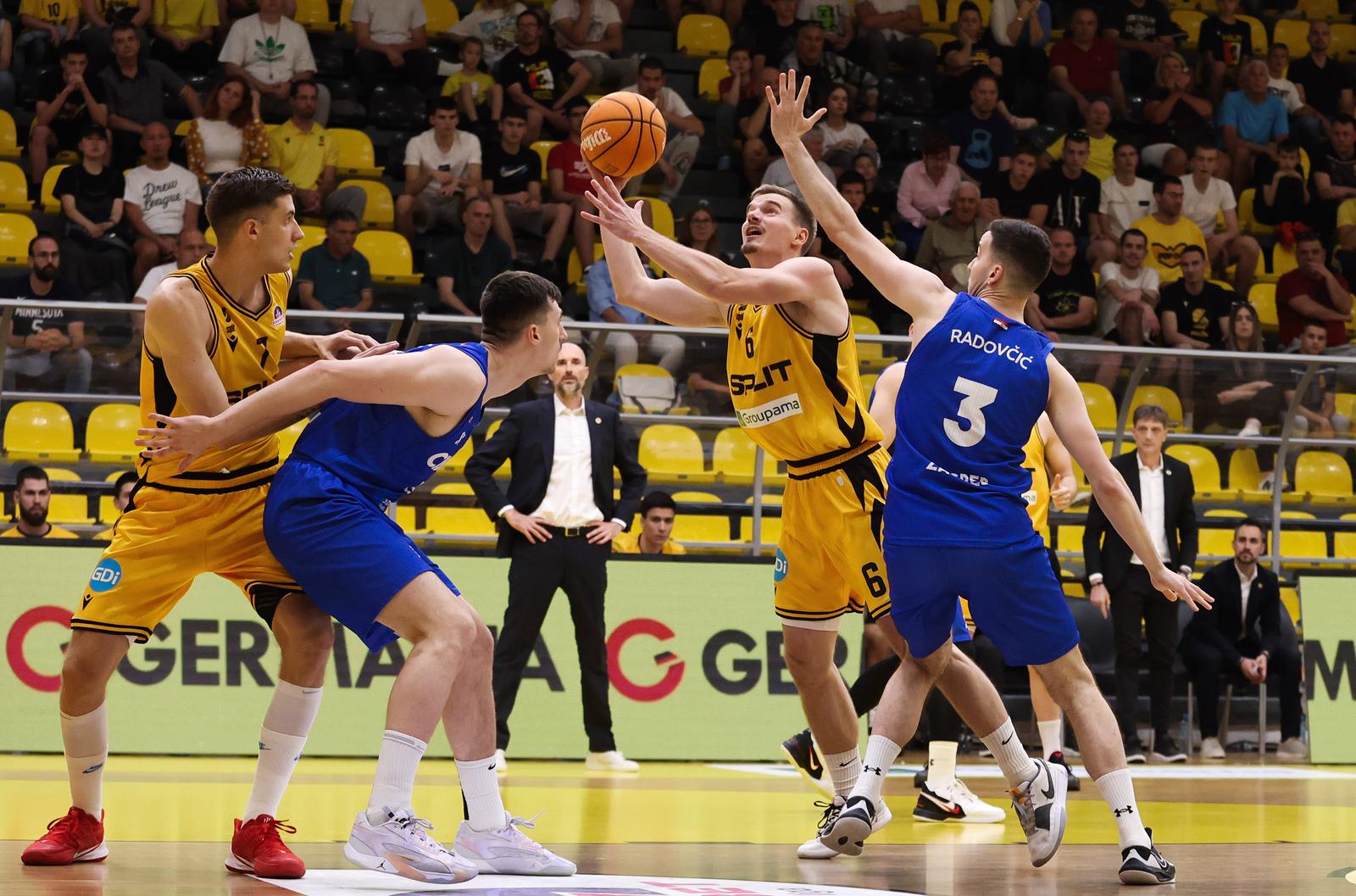 Split: Prva utakmica polufinala doigravanja Favbet Premijer lige KK Split – KK Cibona