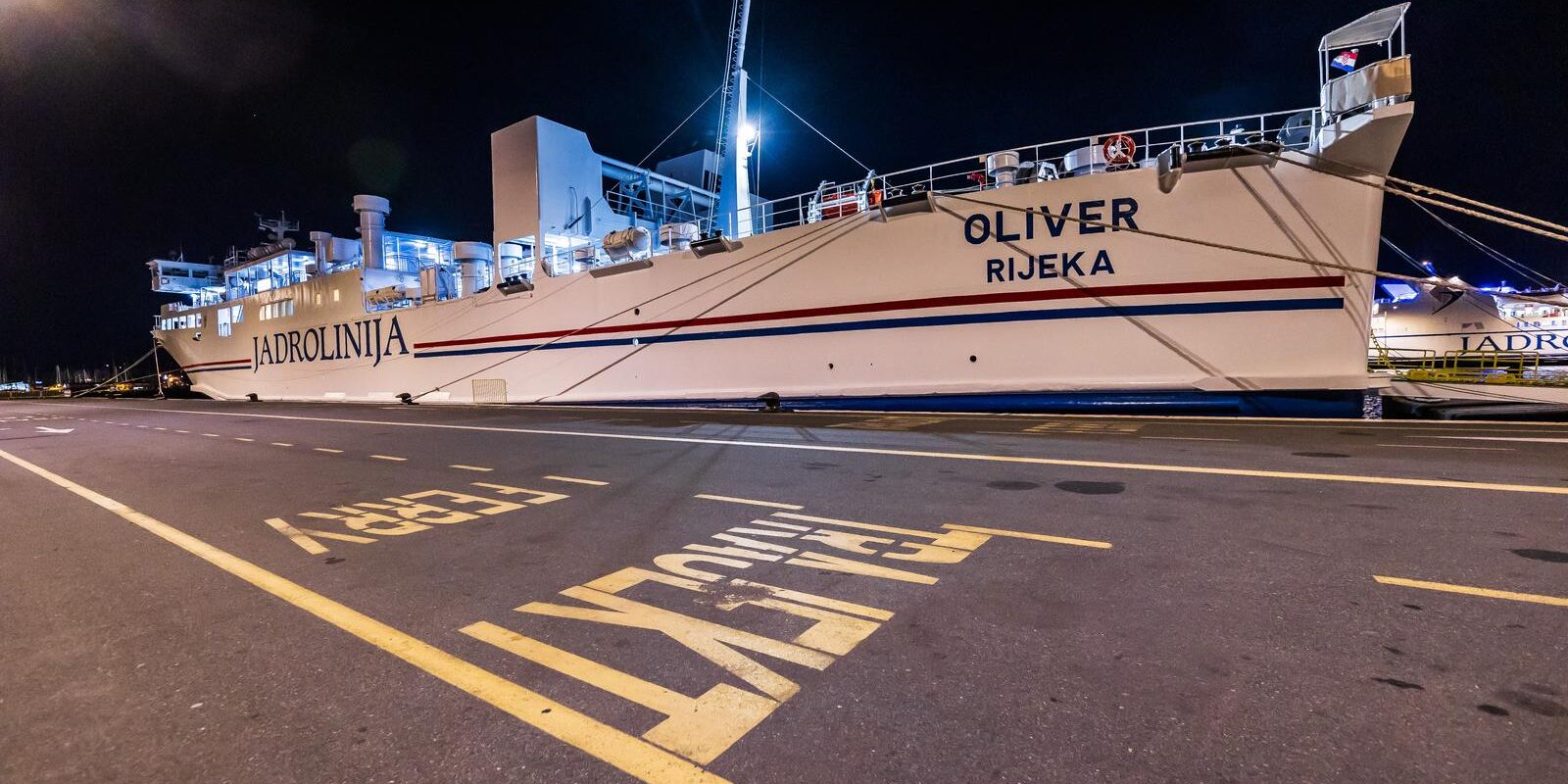 Trajekt Oliver u kasnim satima uplovio je u Luku Split