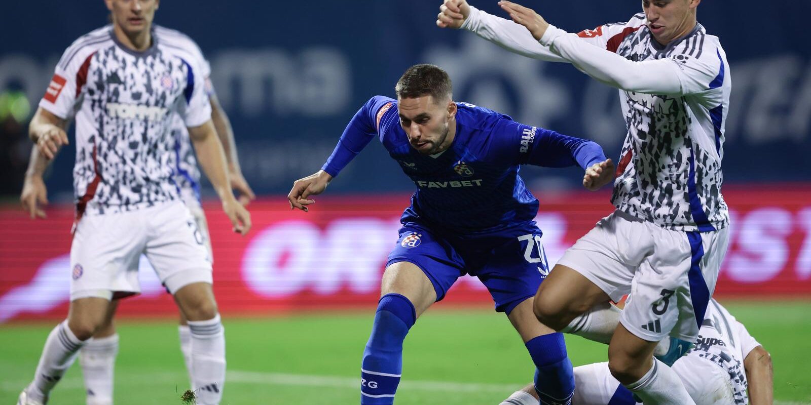 Dinamo i Hajduk sastali se u 6. kolu SuperSport HNL-a