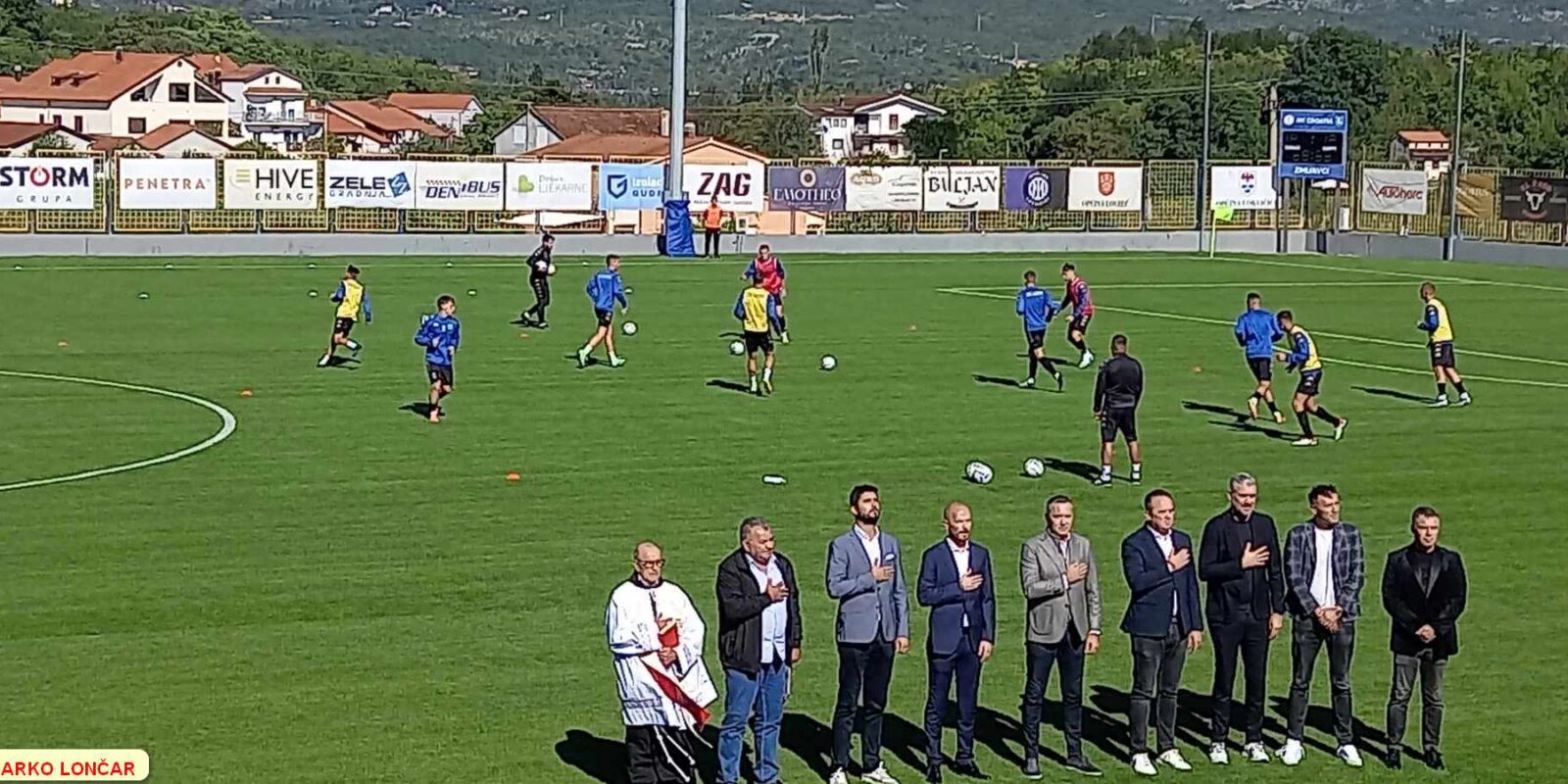 Svečana ceremonija travnjak Zmijavci – 021 portal