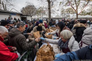 Split: Podjela 5000 porcija bakalara na Pazaru