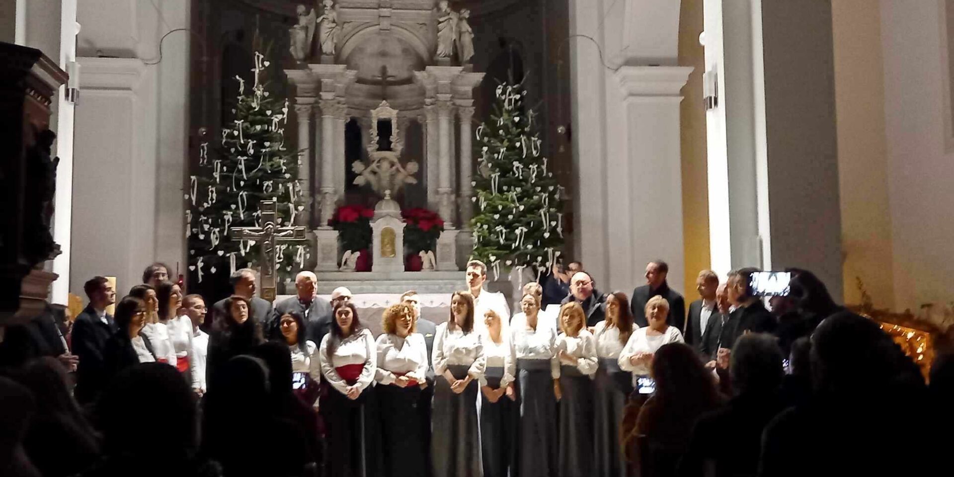 Susret klapa Imotski Božić24 – najava 021 portal