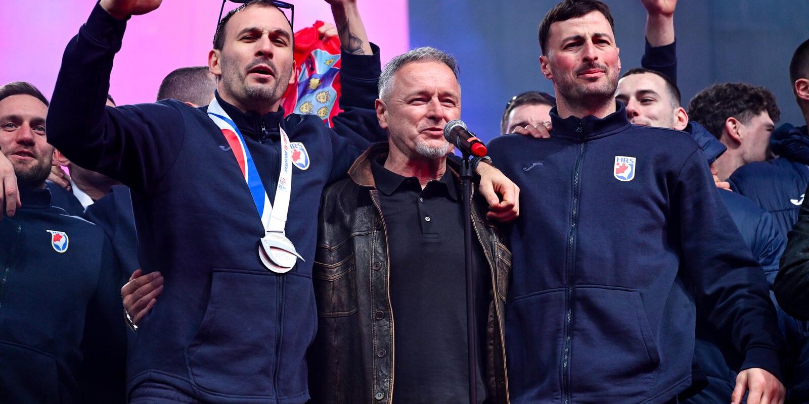 Zagreb: Marko Perković Thompson nastupio na svečanom dočeku hrvatske rukometne reprezentacije