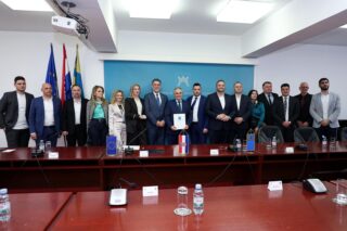 Split: Potpisivanje ugovora za izgradnju novih škola i dvorana u Splitsko-dalmatinskoj županiji