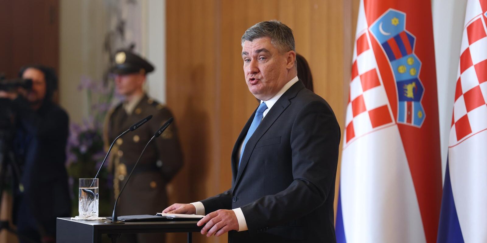 POOL: Milanovi? sve?ano prisegnuo za predsjednika Republike Hrvatske