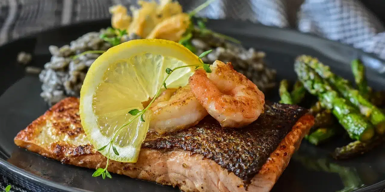 salmon-6353898_1280.jpg