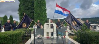 Imotski Tigrovi na grobu Josipa Jovića – 021 portal