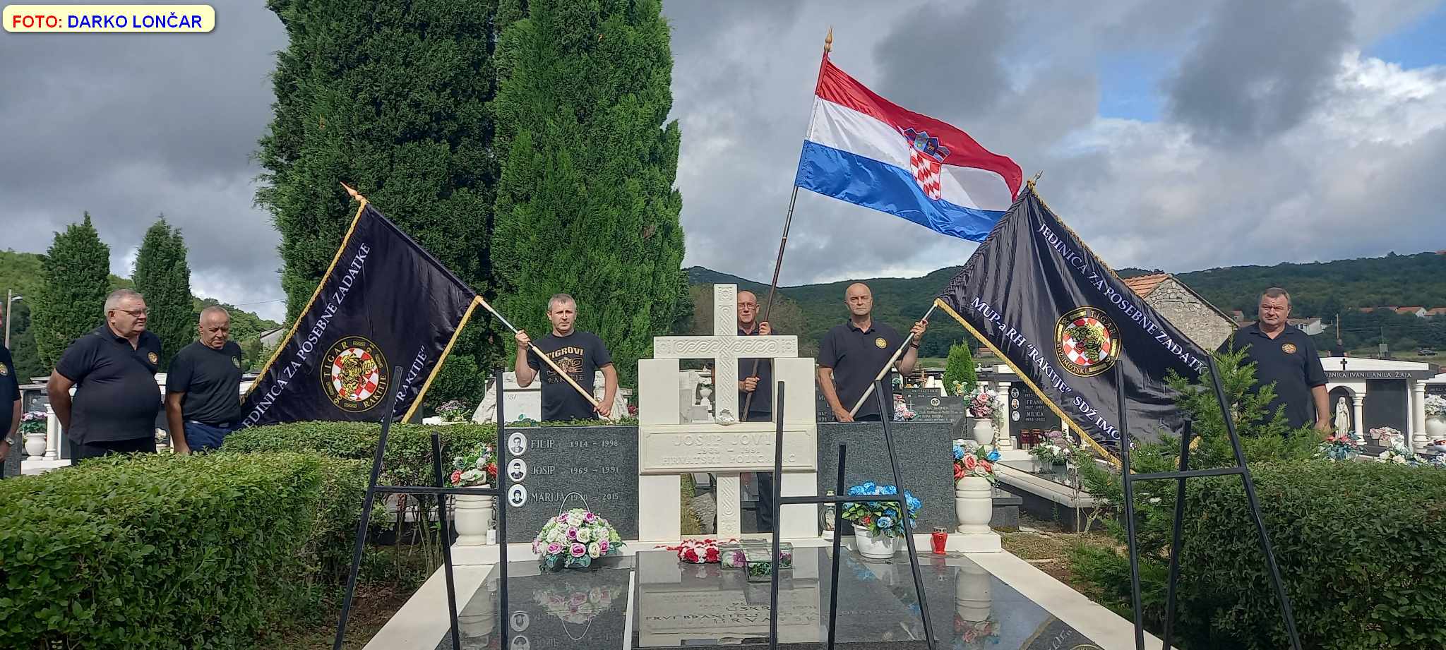 Imotski Tigrovi na grobu Josipa Jovića – 021 portal