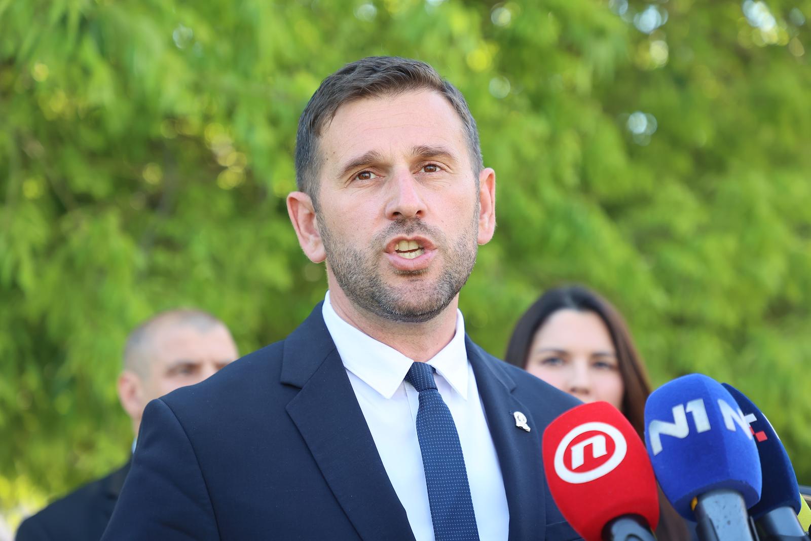 Split: Tomislav Šuta predao potpise za lokalne izbore