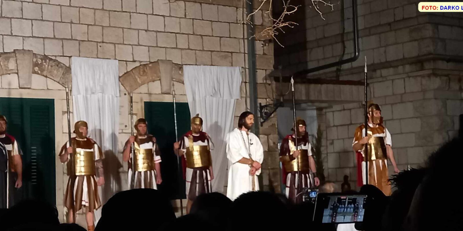 Šabić u ulozi Isusa1 – najava 24 Muke Imotski 021 portal