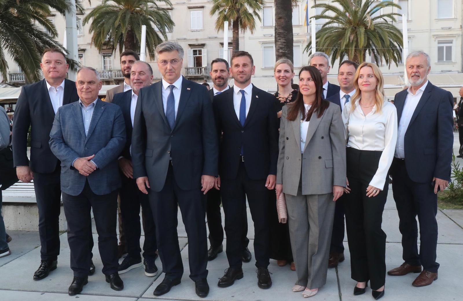 Split: Andrej Plenković dao podršku članovima HDZ-a uoči loklanih izbora