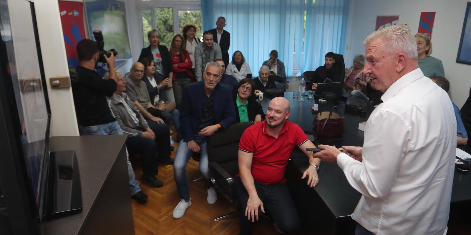 Split: Doček izbornih rezultata u izbornom stožeru SDP-a