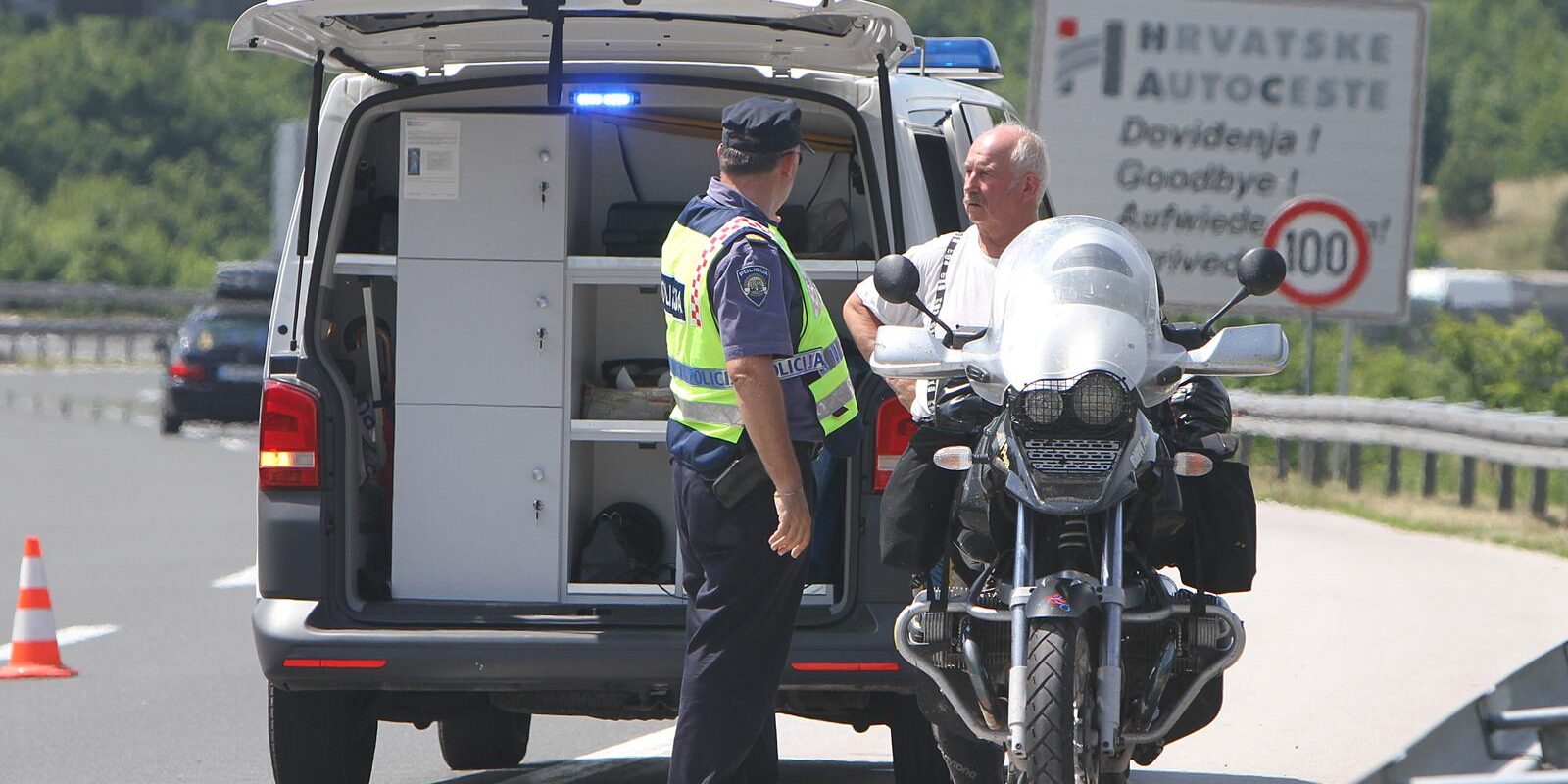 Ogulin: U prometnoj nesre?i na 68. kilometru autoceste A1 smrtno stradao motociklist