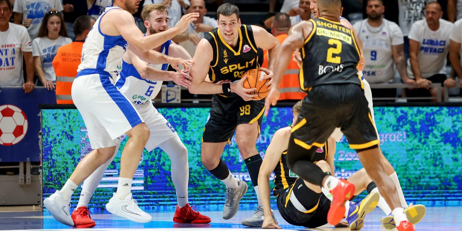 Zadar: Zadar i Split odigrali drugu utakmicu finala doigravanja FavBet Premijer lige