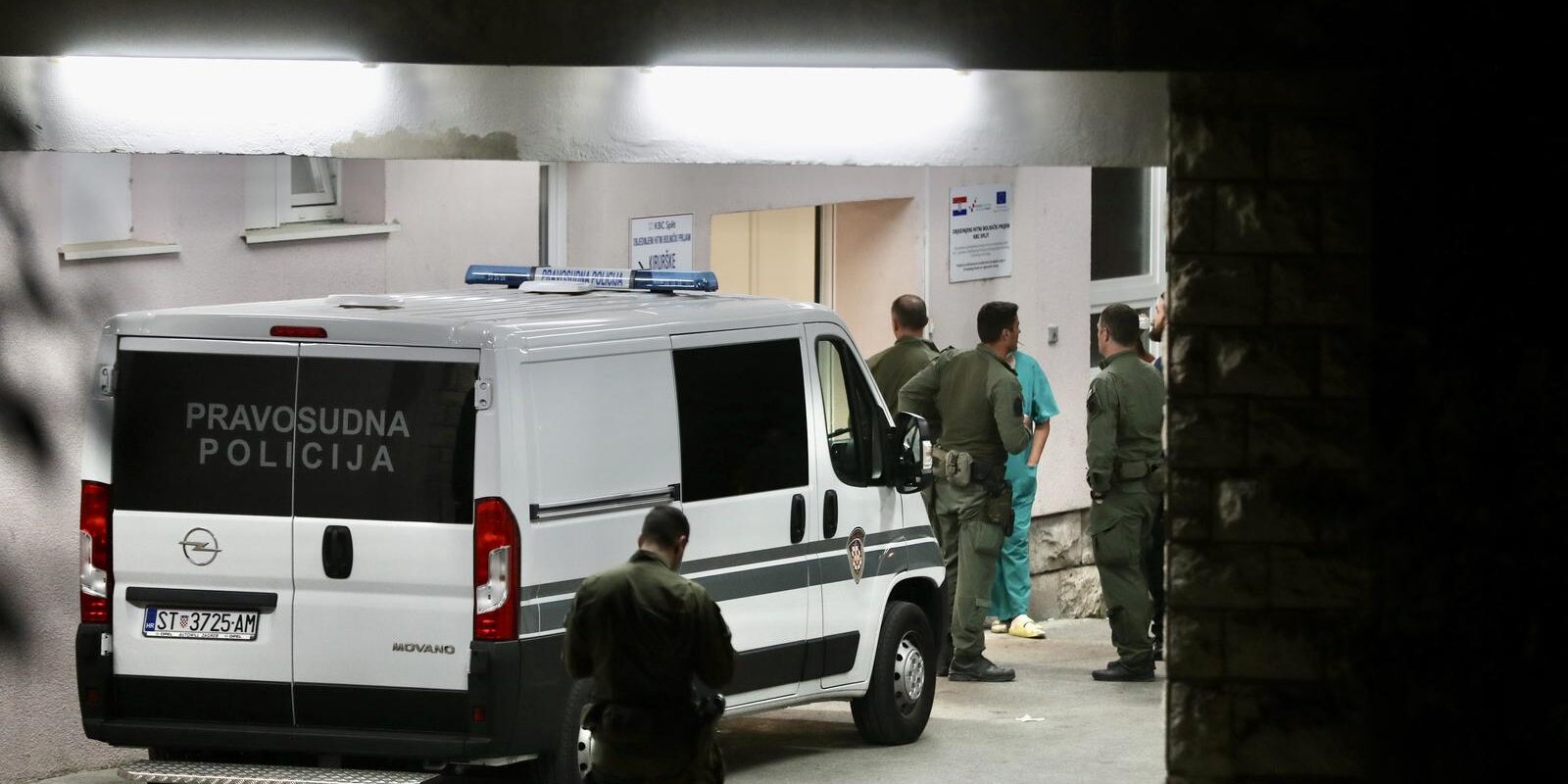 Split: Dio zatvorenika nakon požara u zatvoru snimljen na hitnom bolničkom prijemu