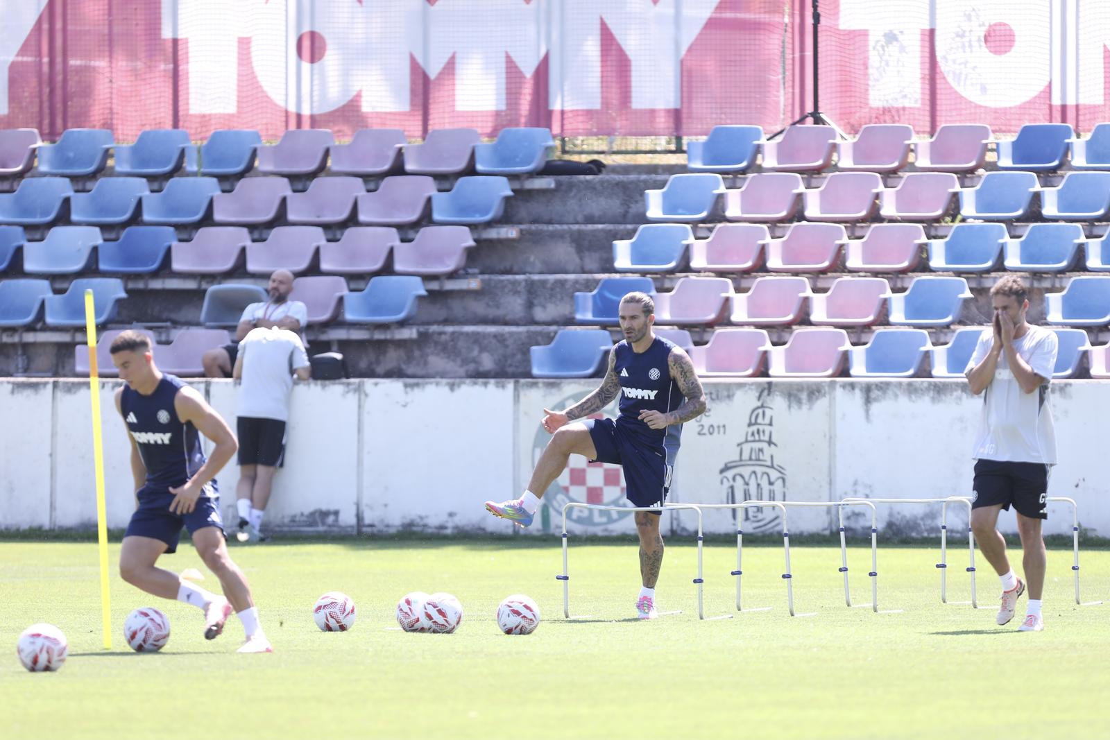 Split: Prozivka i prvi trening Hajduka pod vodstvom Gonzala Garcije