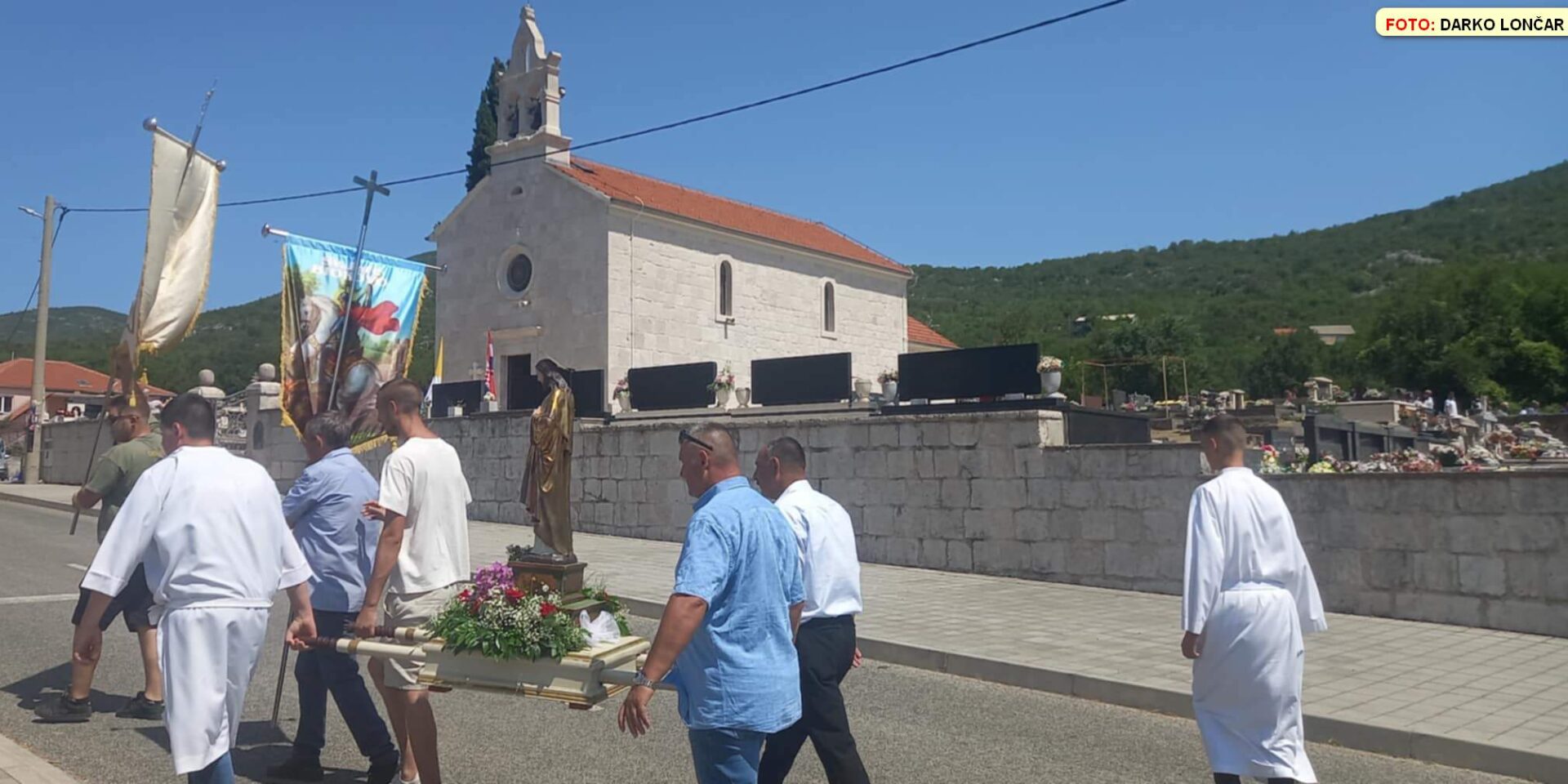 Procesija Krstatice2 Srce Isusovo – 021 portal