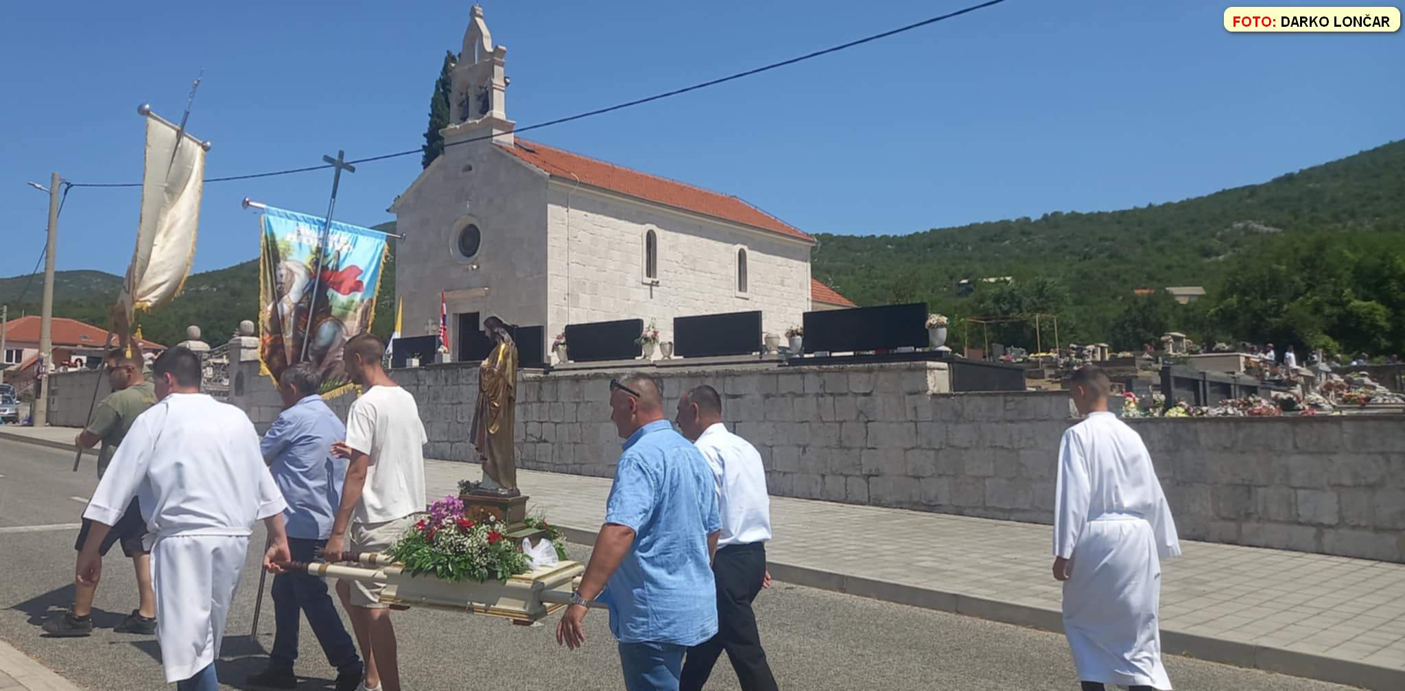 Procesija Krstatice2 Srce Isusovo – 021 portal
