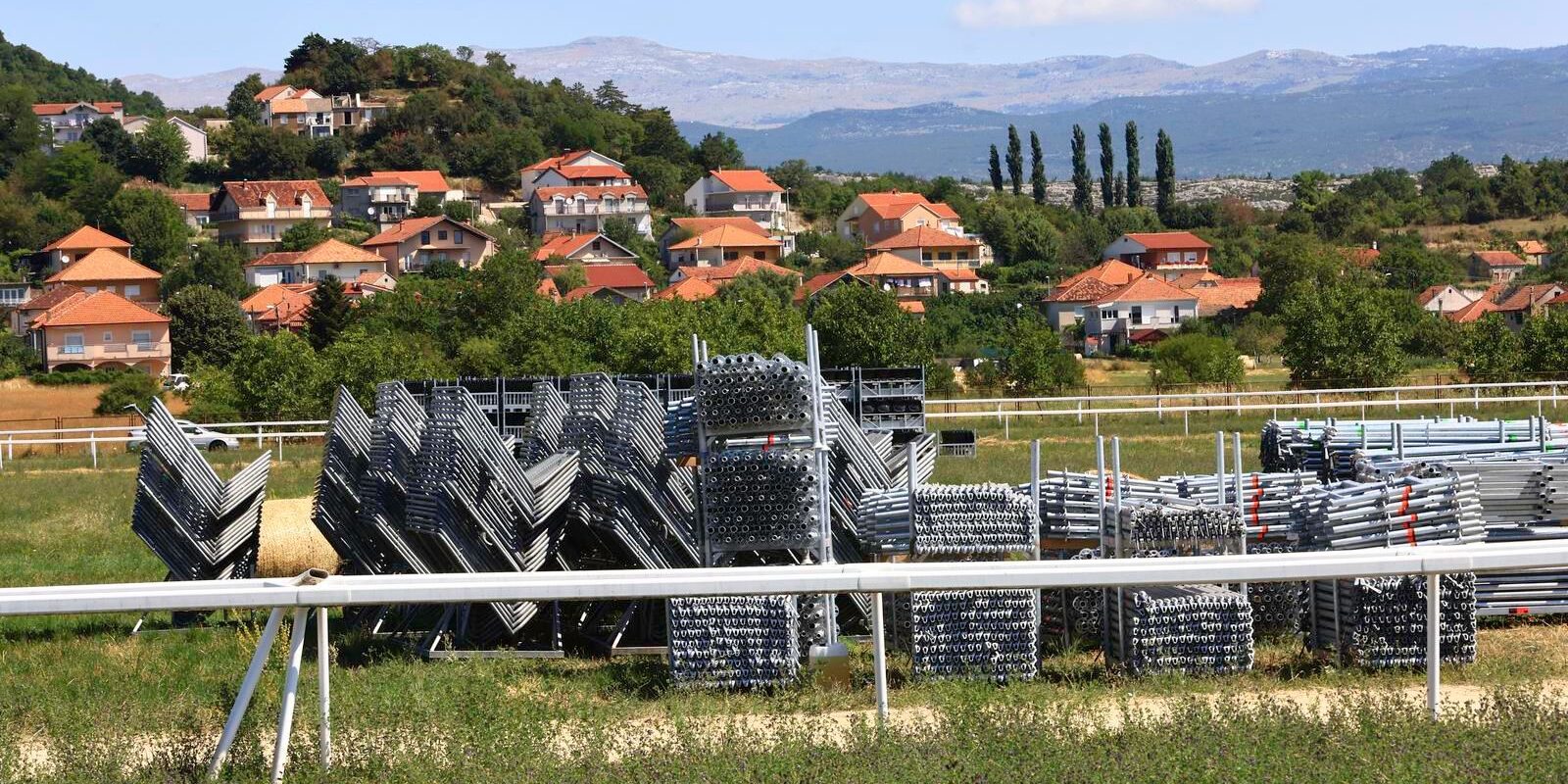 518688384_1293461599456125_3672797366760327079_n