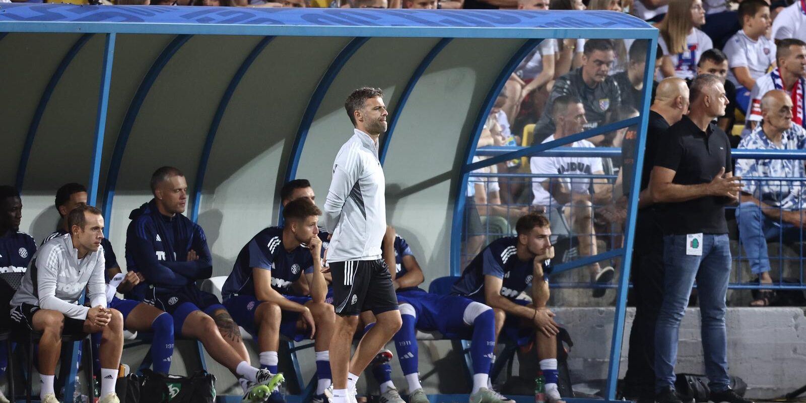 Posušje: Prijateljska utakmica Posušje – Hajduk u rasprodanom stadionu